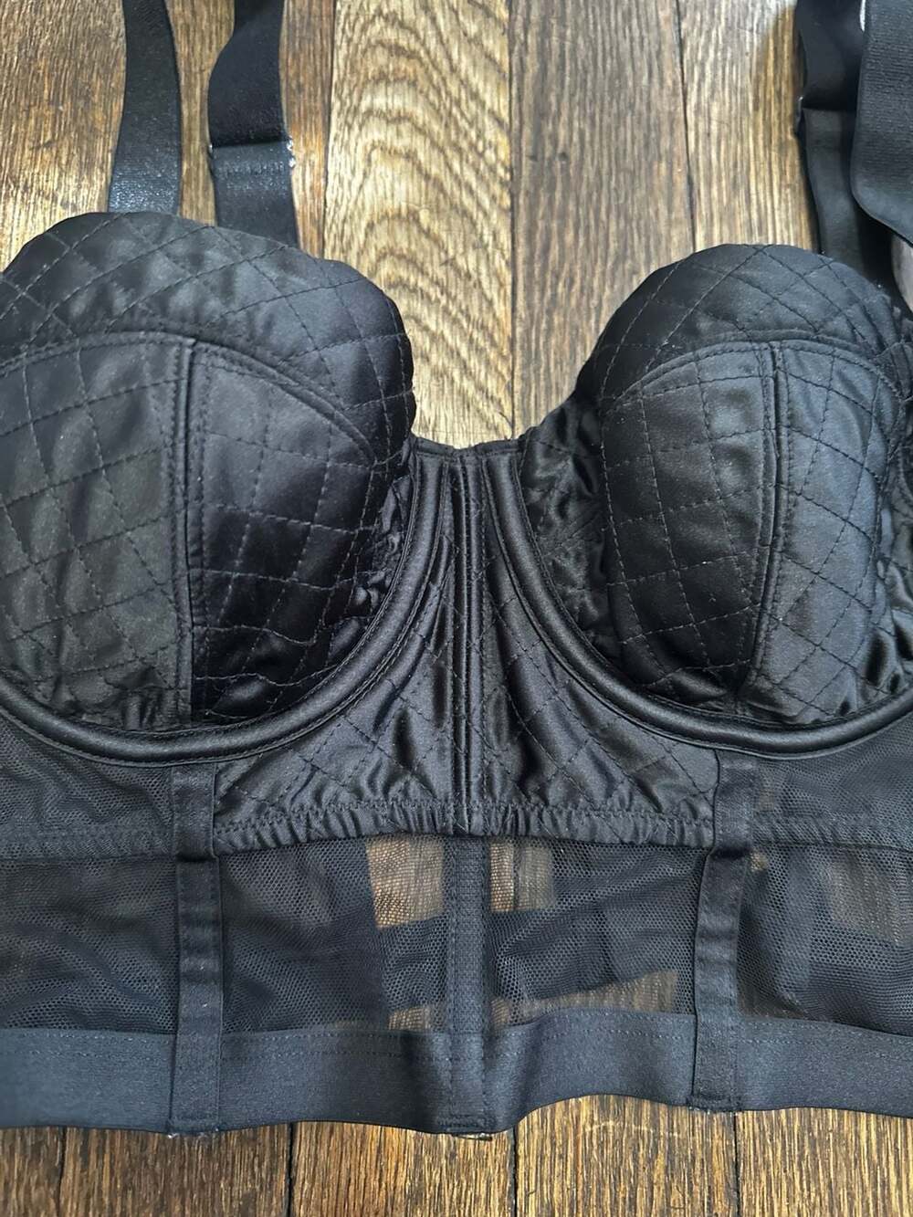 Victoria's Secret Very Sexy Black Quilted Satin and Mesh Longline Balconet Bra - Picture 2 of 8